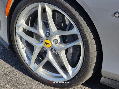 Used 2021 Ferrari Roma RWD image 12