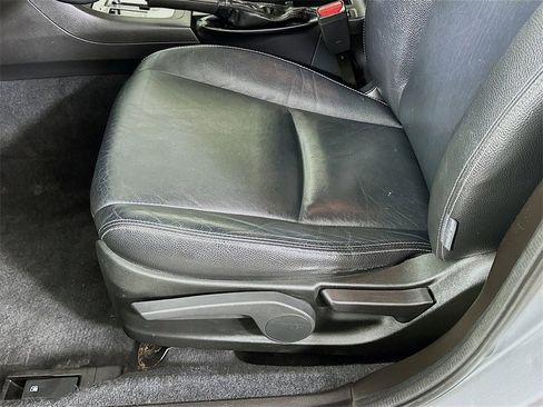 Used 2014 Subaru Crosstrek 2.0i Limited w/ Popular Package #2 image 23