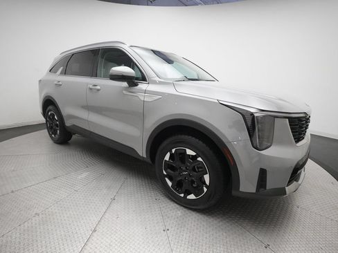Used 2024 Kia Sorento S w/ Panoramic Sunroof Package AWD/4WD image 36