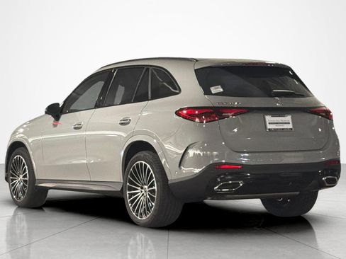 New 2027 Mercedes-Benz GLC 300 image 3