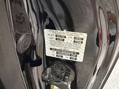 Used 2005 Jaguar XK8 Coupe RWD image 37