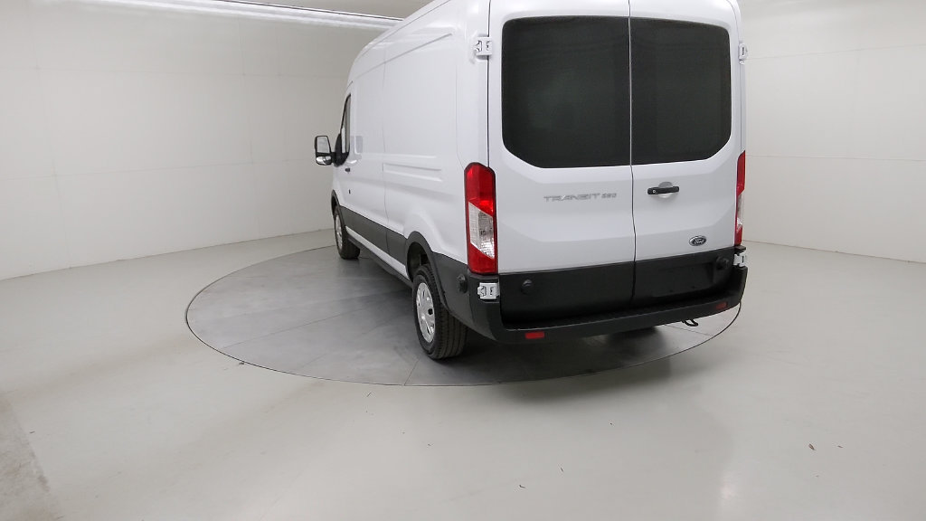 Used 2025 Ford Transit 250 148 Medium Roof RWD image 15