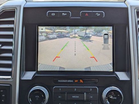 Used 2017 Ford F250 King Ranch w/ FX4 Off-Road Package AWD/4WD image 12