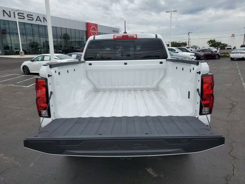 Used 2023 Chevrolet Colorado W/T w/ WT Convenience Package RWD image 8