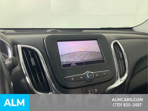 Used 2022 Chevrolet Equinox LT image 24