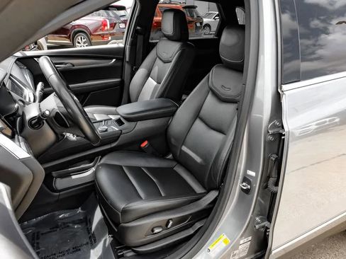 Used 2023 Cadillac XT5 Luxury FWD image 41
