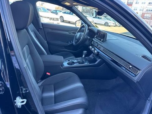 Certified 2025 Honda Civic Sport image 19
