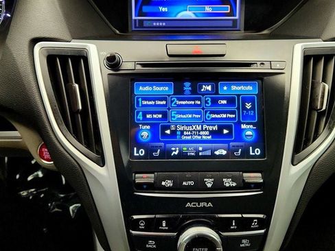 Used 2017 Acura TLX w/ Technology Package FWD image 19