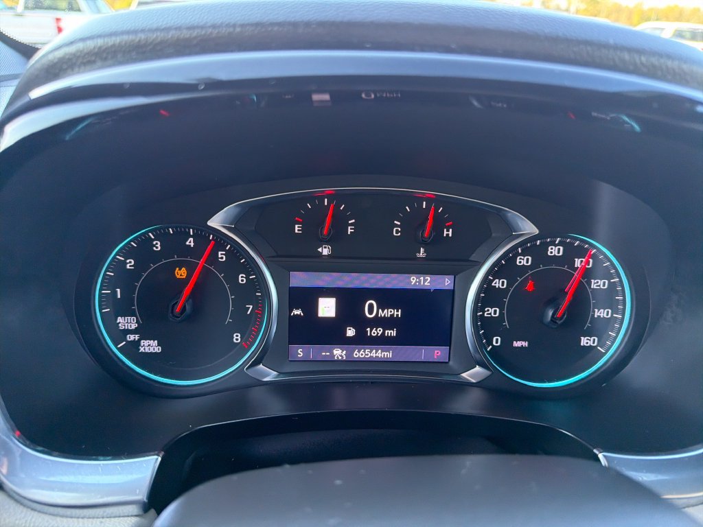 Used 2023 Chevrolet Traverse LT w/ LT Premium Package FWD image 14