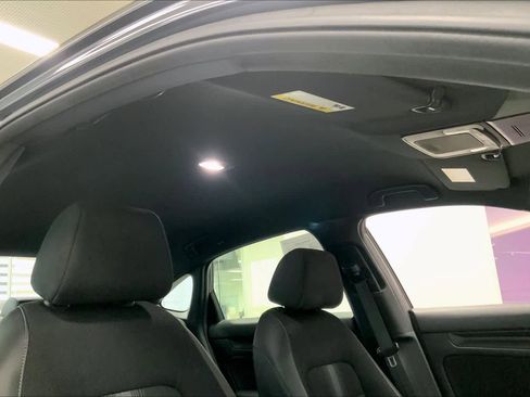 Used 2025 Honda Civic Sport image 28