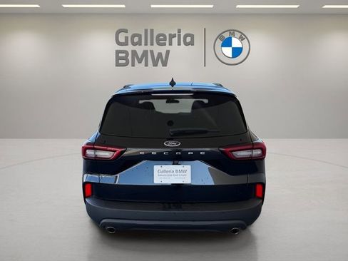 Used 2025 Ford Escape ST-Line image 8