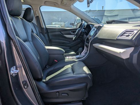 Used 2022 Subaru Ascent Limited w/ Technology Package AWD/4WD image 33