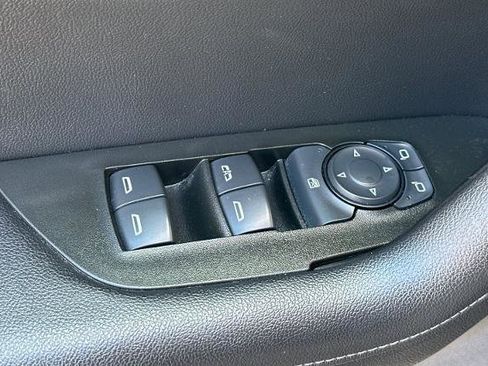 Certified 2020 Chevrolet Blazer LT FWD image 12