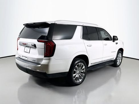 Used 2022 GMC Yukon SLT w/ SLT Luxury Package RWD image 5
