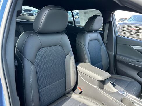 New 2026 Buick Envista Preferred FWD image 35