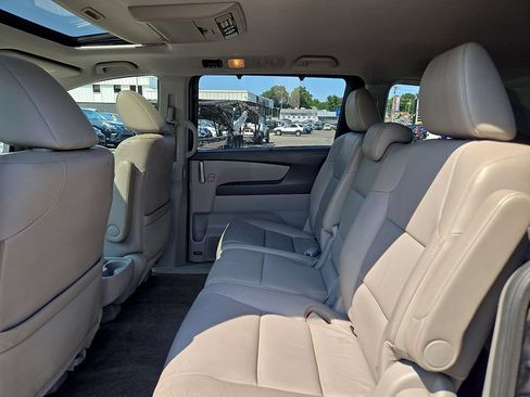 Used 2013 Honda Odyssey EX-L image 11