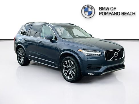Used 2019 Volvo XC90 T5 Momentum w/ Protection Package Premier FWD image 1