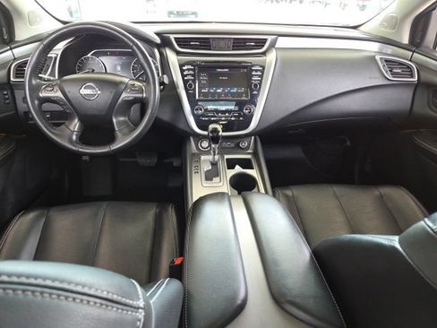 Used 2019 Nissan Murano SL AWD/4WD image 2
