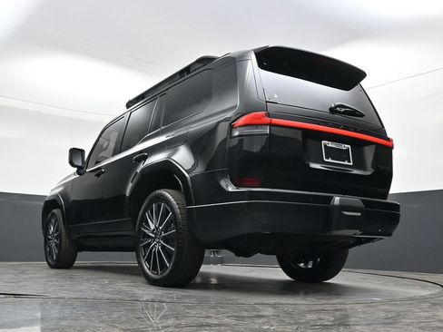 Used 2024 Lexus GX 550 550 Luxury+ w/ Accessory Package (31) image 32