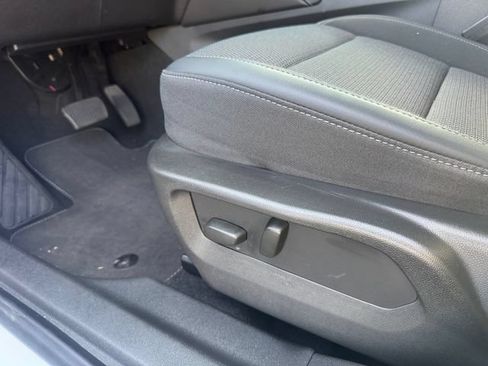 Used 2023 Buick Envision Preferred AWD/4WD image 22