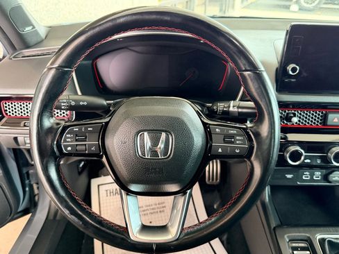 Used 2023 Honda Civic Si image 9