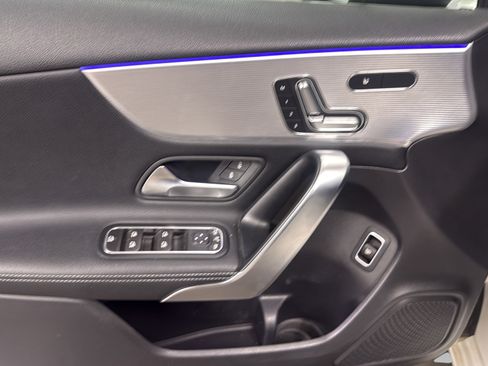 Certified 2022 Mercedes-Benz A 220 4MATIC image 11