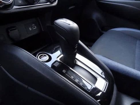 Used 2023 Nissan Versa SV image 26