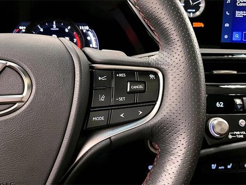 Used 2023 Lexus ES 350 F Sport image 24