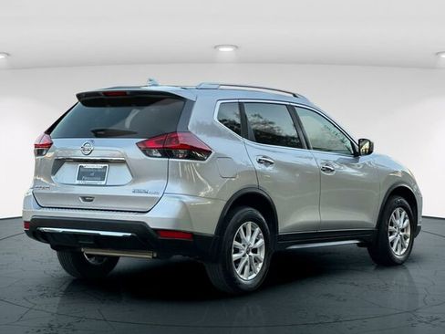 Used 2020 Nissan Rogue S w/ Special Edition Package image 7