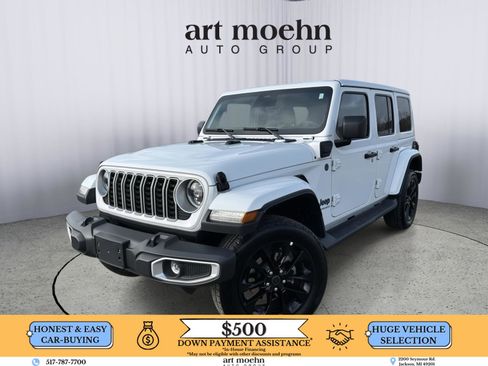 Used 2025 Jeep Wrangler Sahara image 1