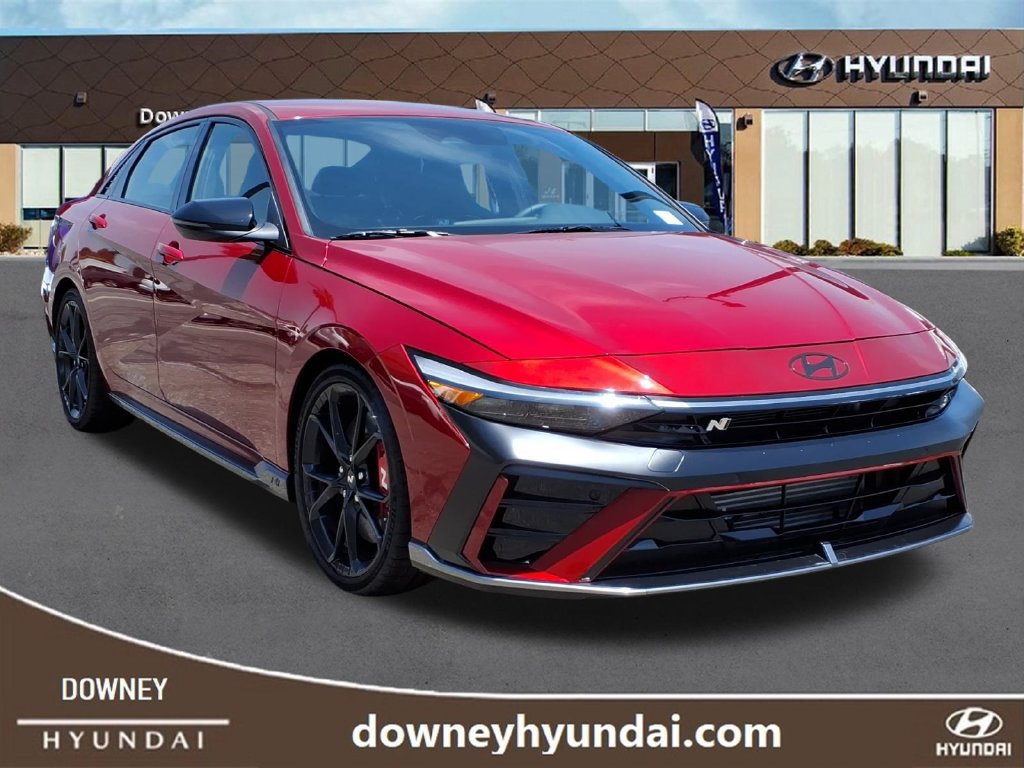 Used 2025 Hyundai Elantra N FWD image 3
