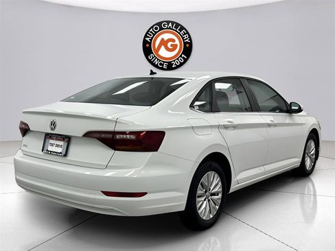 Used 2019 Volkswagen Jetta S image 7