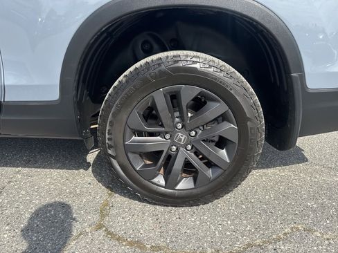 Used 2024 Honda Ridgeline Sport image 30