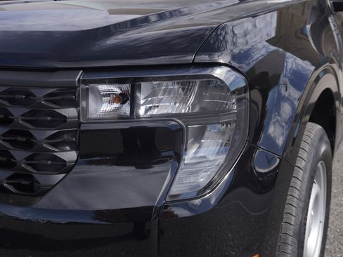 New 2025 Ford Maverick XL image 14