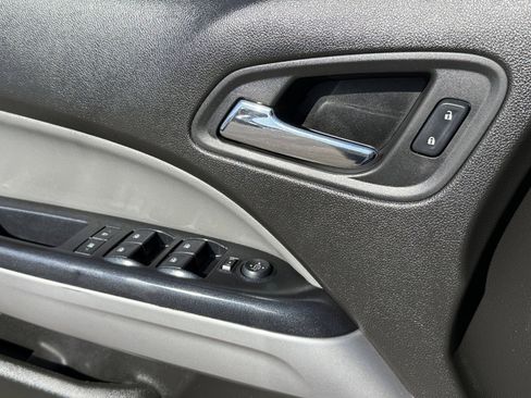 Used 2015 Chevrolet Colorado LT w/ LT Convenience Package image 25