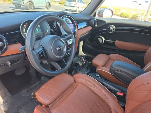 Certified 2023 MINI Cooper S w/ Signature Upholstery Package image 14