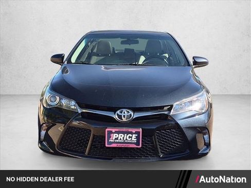 Used 2015 Toyota Camry SE w/ Moonroof Package FWD image 1