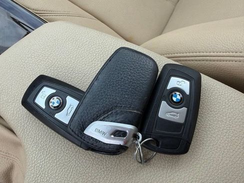 Used 2015 BMW 328i xDrive Sedan AWD/4WD image 25