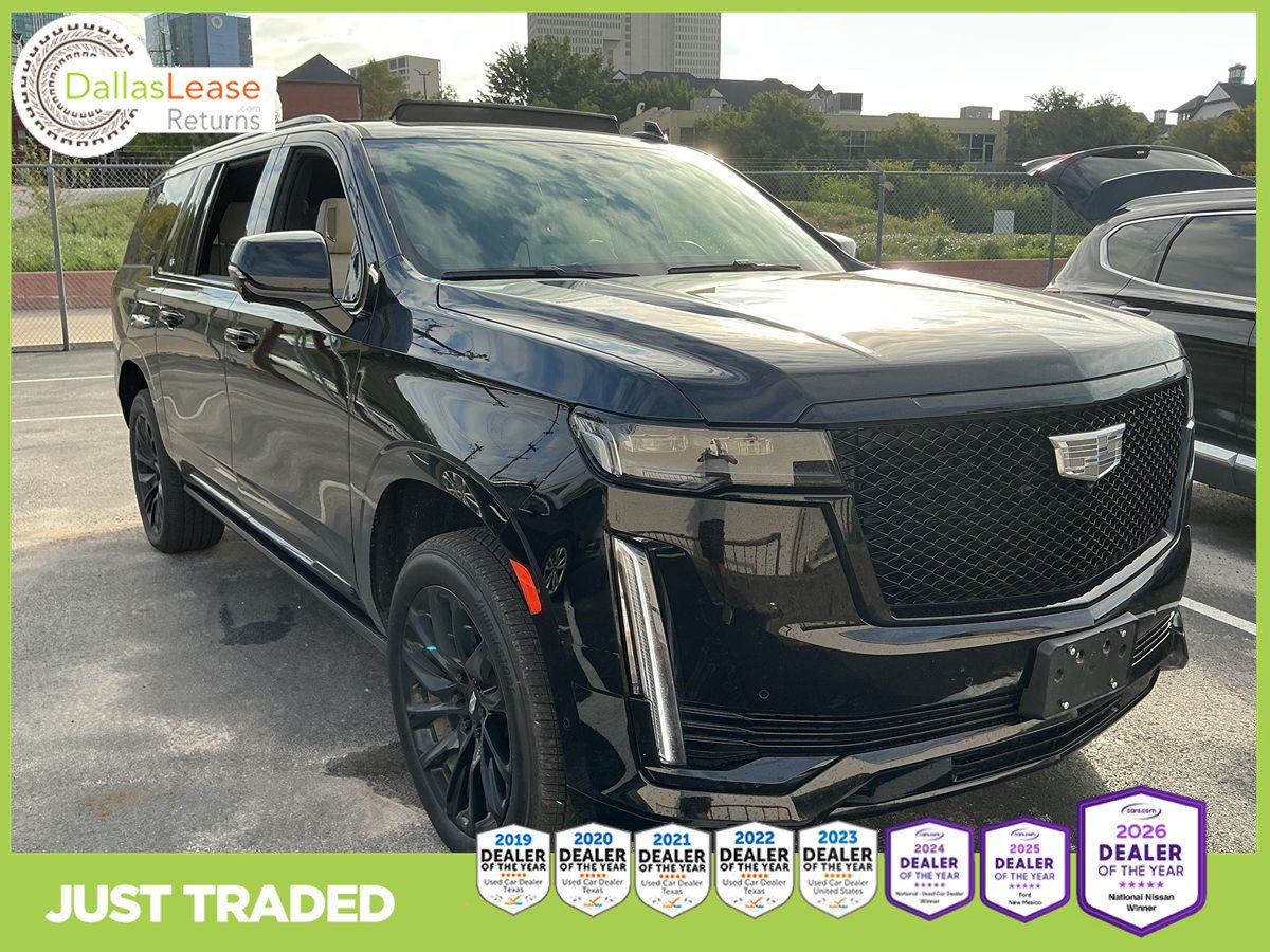 Used 2024 Cadillac Escalade ESV Sport w/ LPO, ONYX Package AWD/4WD image 1