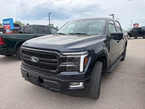 Used 2024 Ford F150 Lariat AWD/4WD image 3