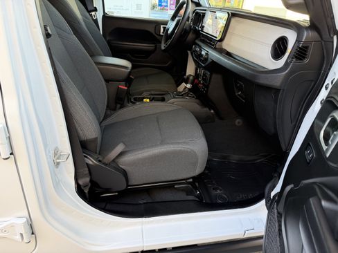 Used 2024 Jeep Wrangler Willys 4xe image 16