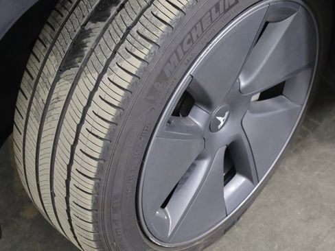 Used 2022 Tesla Model 3 Long Range image 39