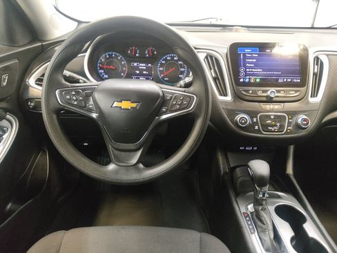 Used 2023 Chevrolet Malibu LS FWD image 22