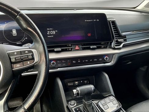 Used 2023 Kia Sportage SX image 10