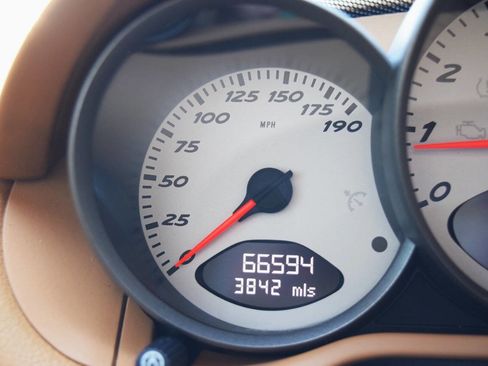 Used 2008 Porsche Cayman S Sport image 32