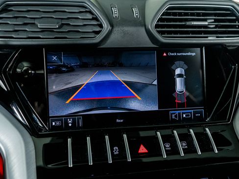 Used 2020 Lamborghini Urus image 41