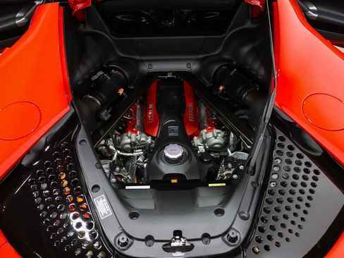 Used 2022 Ferrari SF90 Stradale AWD/4WD image 51