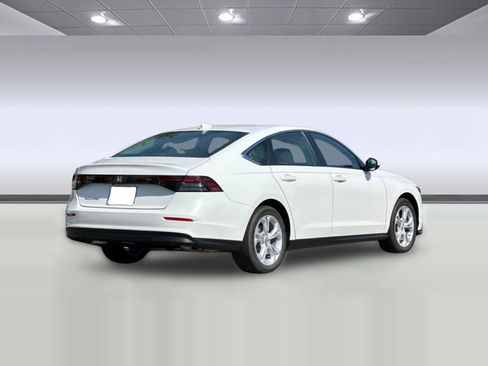 New 2026 Honda Accord LX image 8