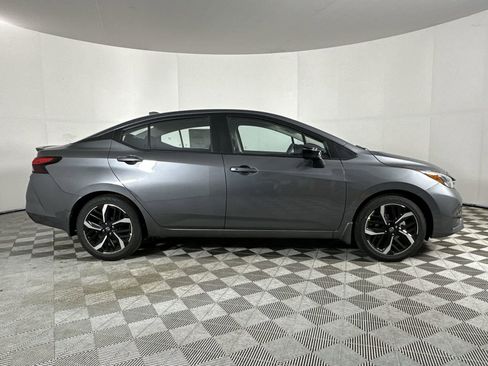 New 2025 Nissan Versa SR w/ Trunk Package FWD image 9