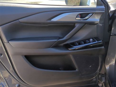 Used 2023 MAZDA CX-9 Touring Plus image 11